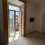 A I R Foria House